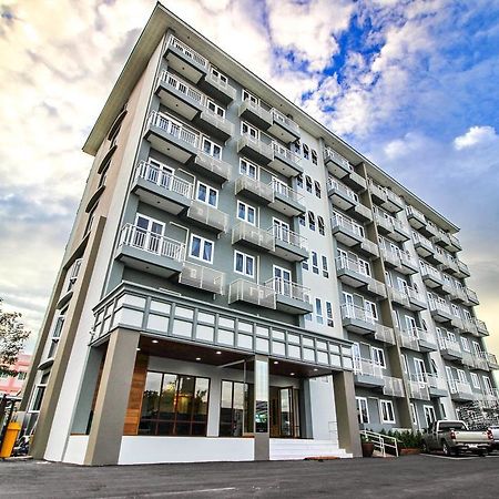 Tai-Shan Suites Ratchaburi Ngoại thất bức ảnh