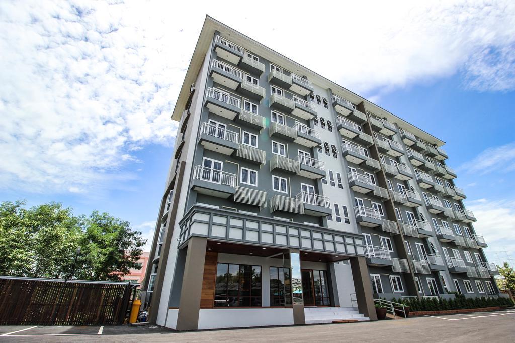 Tai-Shan Suites Ratchaburi Ngoại thất bức ảnh
