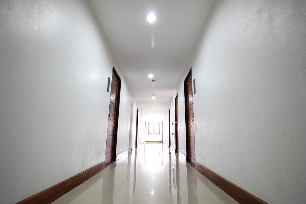 Tai-Shan Suites Ratchaburi Ngoại thất bức ảnh